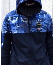 F.C.R.B. | パーカー