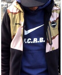 F.C.R.B. | パーカー