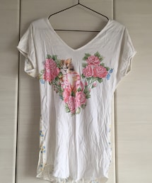 UNIQLO | 猫柄Ｖ字ネックカットソー(Tシャツ/カットソー)