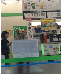 バイトのおねぇさん(笑 | その他