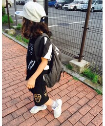 バス待ってる間もウロウロ | Tシャツ/カットソー