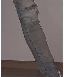 GOSTAR DE FUGA | デニムパンツ