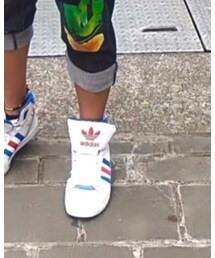 adidas | スニーカー