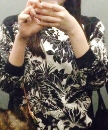 SEE BY CHLOE | ボタニカル柄トップス(スウェット)