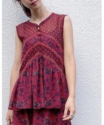 AULA AILA | トップス