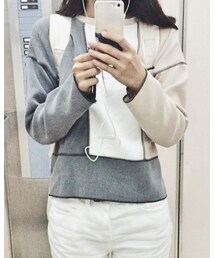 gugu. | トップス