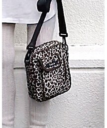 SPINNS | ショルダーバッグ