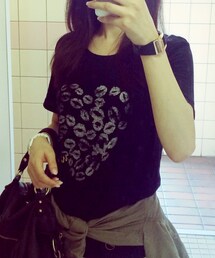 LIVI it | リップのハート柄T(Tシャツ/カットソー)