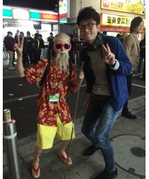 国分町の様子①🎃 | 亀仙人がこころよく写真撮影に応じてくれました😃(その他)