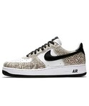 NIKE(ナイキ)の「シューズ(スニーカー)」