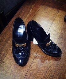 DIANA | エナメル黒(パンプス)