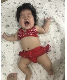 別ショット | はしゃぐ娘♡  映りこんだ義母さんの足…(その他)