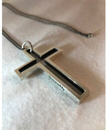 Turningpoint88 | 側面には「Turningpoint88」「Carpe Diem」を刻印しています。 「Carpe Diem」とは、古代ローマの詩人ホラティウスの詩に使われた言葉で、"今日とゆう日の花を摘め"とゆう部分で"今、この瞬間を楽しみ、今を大切に生きよ"と伝えるようとしたと言われている。(ネックレス)