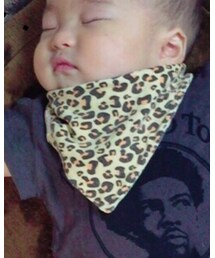 +edge | スタイ/よだれかけ