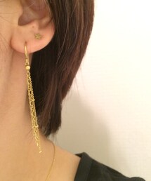 Tanje | ゴールドチェーンピアス
(ピアス（両耳用）)