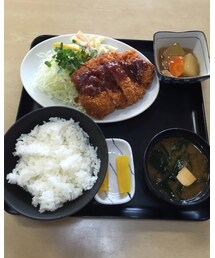 めし屋のチキンカツ定食👍 | トップス