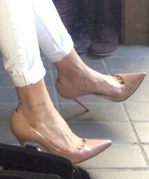 Christian Louboutin | ベージュパンプス(パンプス)