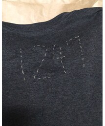 GU | 首の後ろに刺しゅうを入れました！(Tシャツ/カットソー)