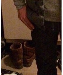 ROUGH and RUGGED | デニムパンツ