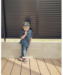 棒付きアポロ食べてます🍫 | その他