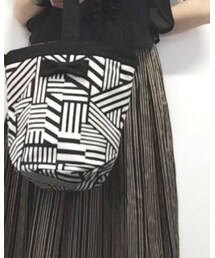 イントキシック. | トートバッグ