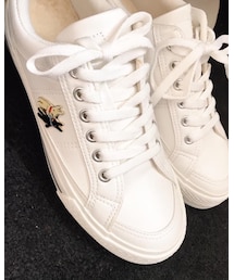 カスタマイズしたホワイトスニーカー | スニーカー