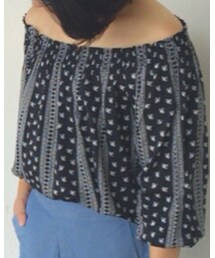 Staircase | オフショルダー(トップス)