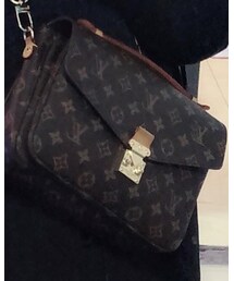 LOUIS VUITTON | ショルダーバッグ