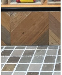 ES | スニーカー