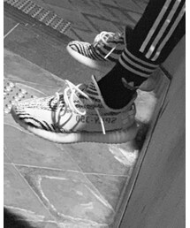 yeezy boost 350 v2 | スニーカー