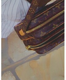 LOUIS VUITTON | ショルダーバッグ