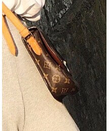 LOUIS VUITTON | ショルダーバッグ