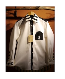 NIRAME.CO | 鍵穴しゃつ。(シャツ/ブラウス)