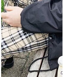 NYLAUS | スラックス