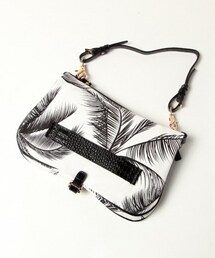 HASHIBAMI | hashibami ボタニカルプリントワンショルダー
価格：¥21,600 (税込)(クラッチバッグ)
