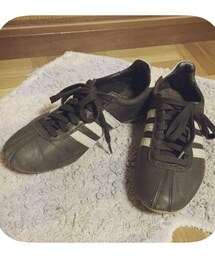 adidas | スニーカー