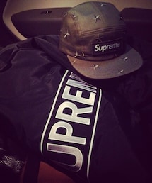 Supreme  | マウンテンパーカー