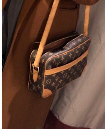 LOUIS VUITTON | ショルダーバッグ