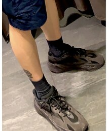 Yeezy | スニーカー
