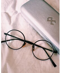 Oliver Goldsmith | メガネ