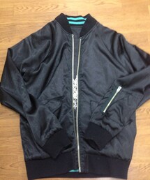 ブルゾン