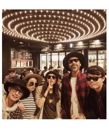 All the members had sunglasses | その他