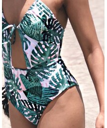 KENDALL + KYLIE | 水着