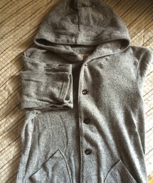 grn | パーカー(パーカー)