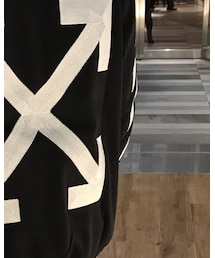 off white | スタジャン