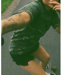 URBAN OUTFITTERS | Tシャツ/カットソー