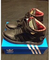 adidas | スニーカー