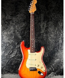 Fender ギター(仮) | Angel Beats!の岩沢さんモデルのギター。※写真とは少し異なります。(その他)