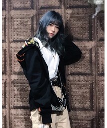 off white | トップス