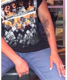 URBAN OUTFITTERS | Tシャツ/カットソー